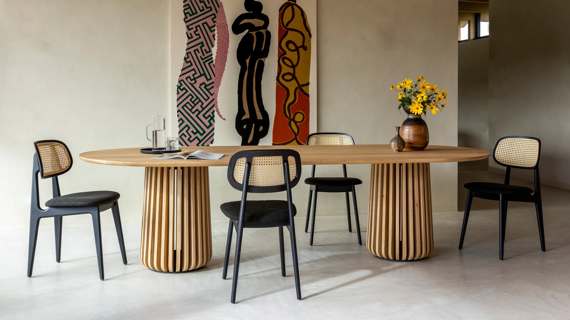 MARU Oval Dining Table