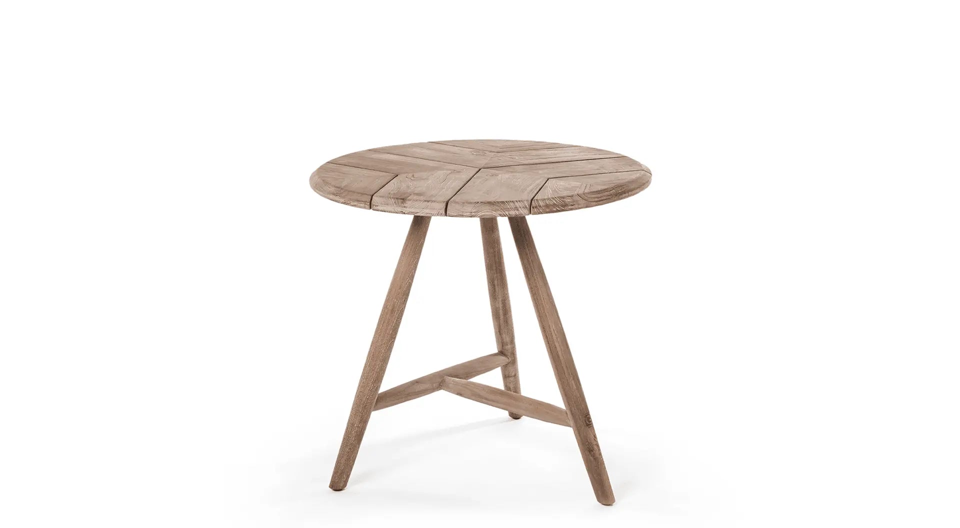 Side view of the low Faye bistro table - conically shaped frame made of solid teak, stable and elegant at the same time