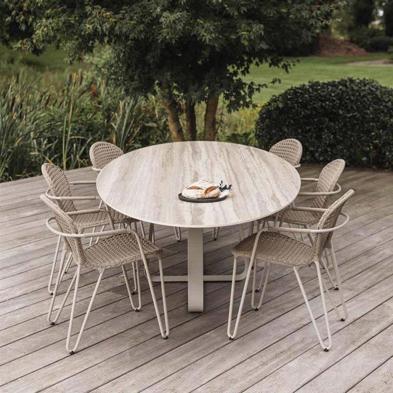 Joli - Esstisch CURVE ROUND -  | Homestorys