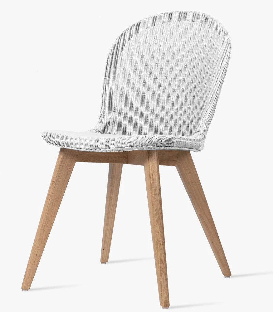 Chair YANN 
