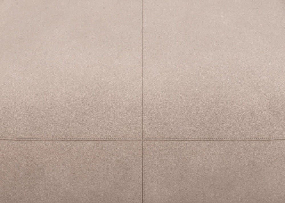 Nahaufnahme des Echtleders von Vetsak in der Farbe Stone – hochwertige Oberfläche mit natürlicher Narbung und weicher Haptik