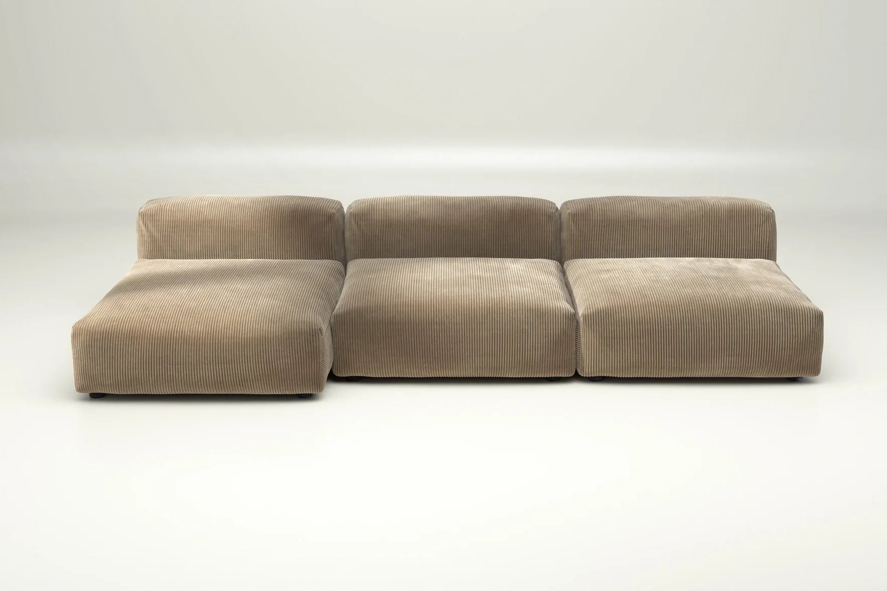 Sofa Set 04 in Sand – ohne Kissenset, zurückhaltender Beige-Look für luftiges Interior