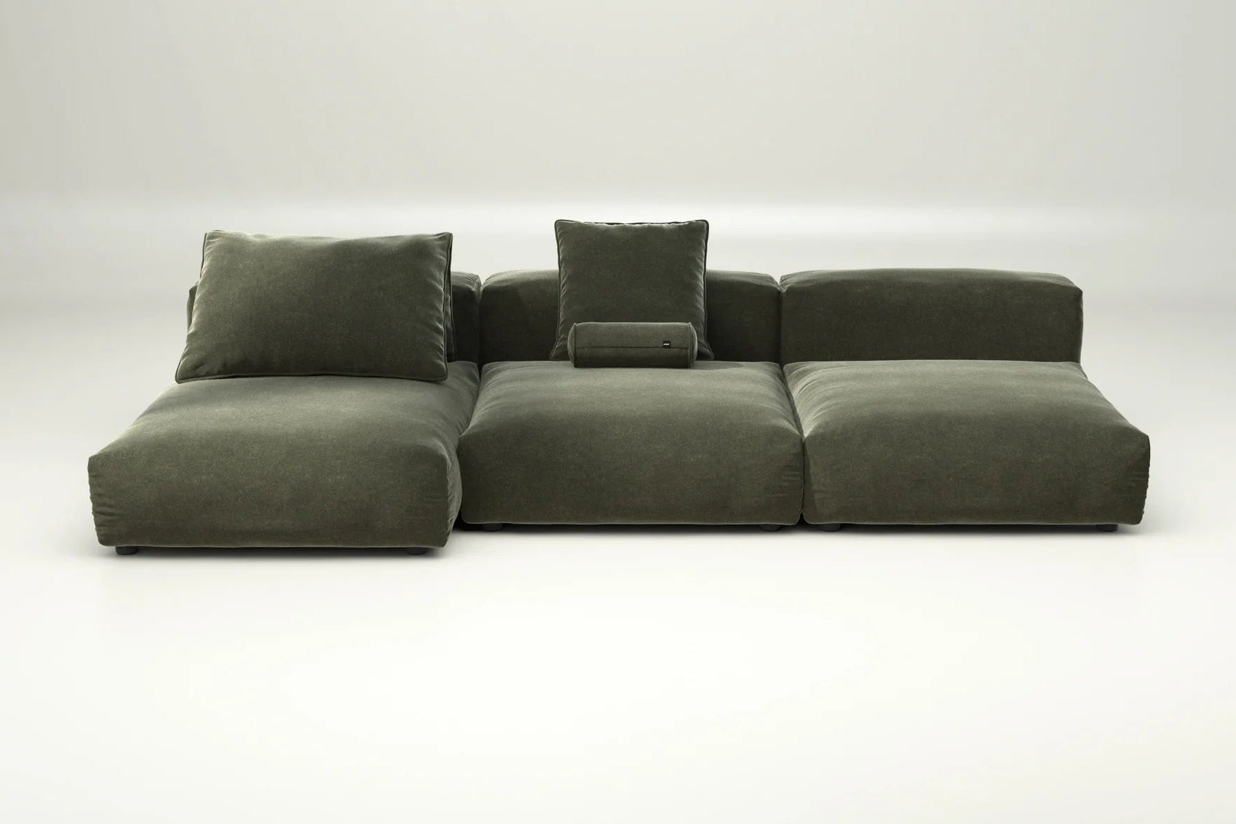 Sofa Set 04 von Vetsak in Pine – mit Kissen, entspannter Natur-Look in sattem Grün