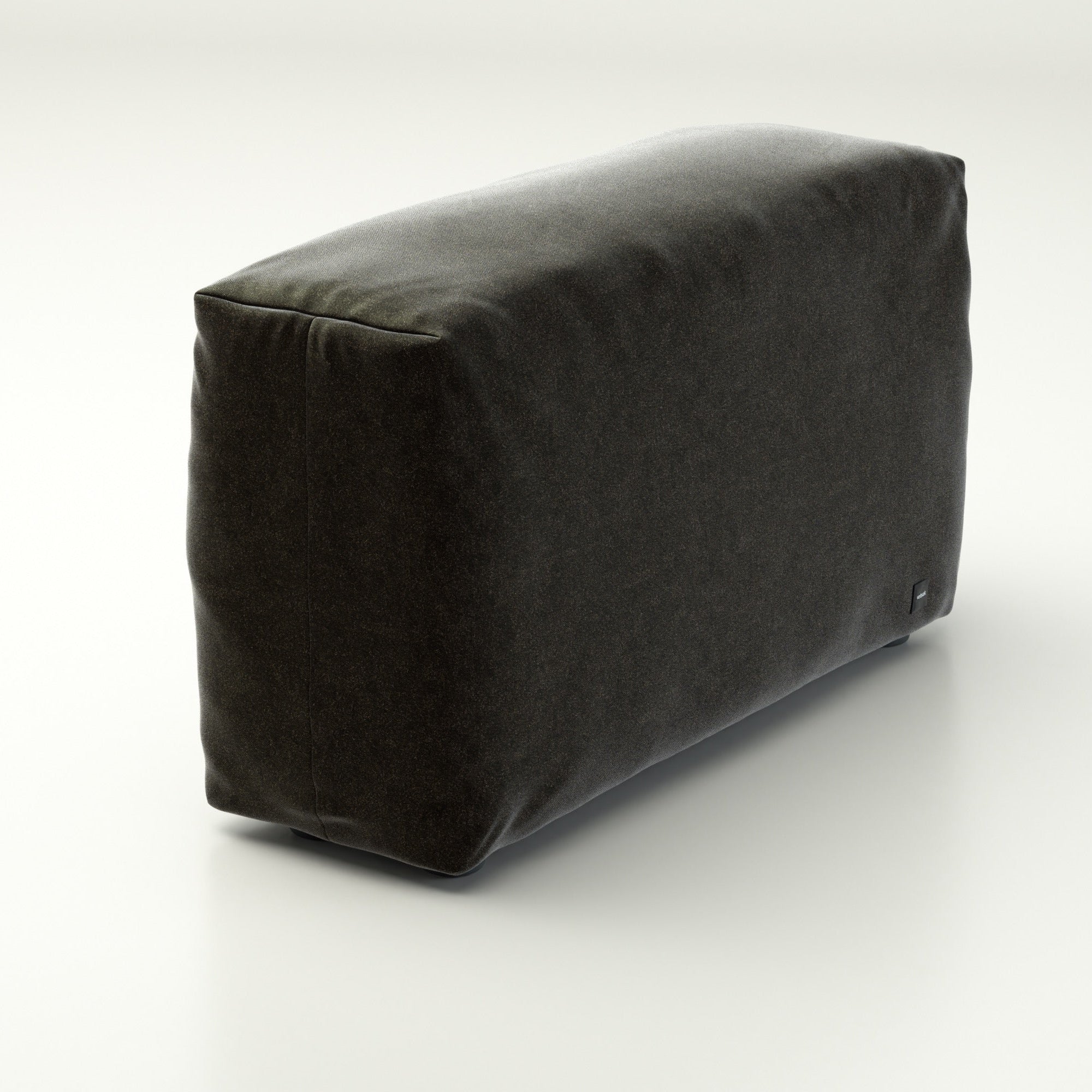 Vetsak Side Large 105x31 cm in Suave Anthracite – markantes Sofaelement mit Samtstruktur