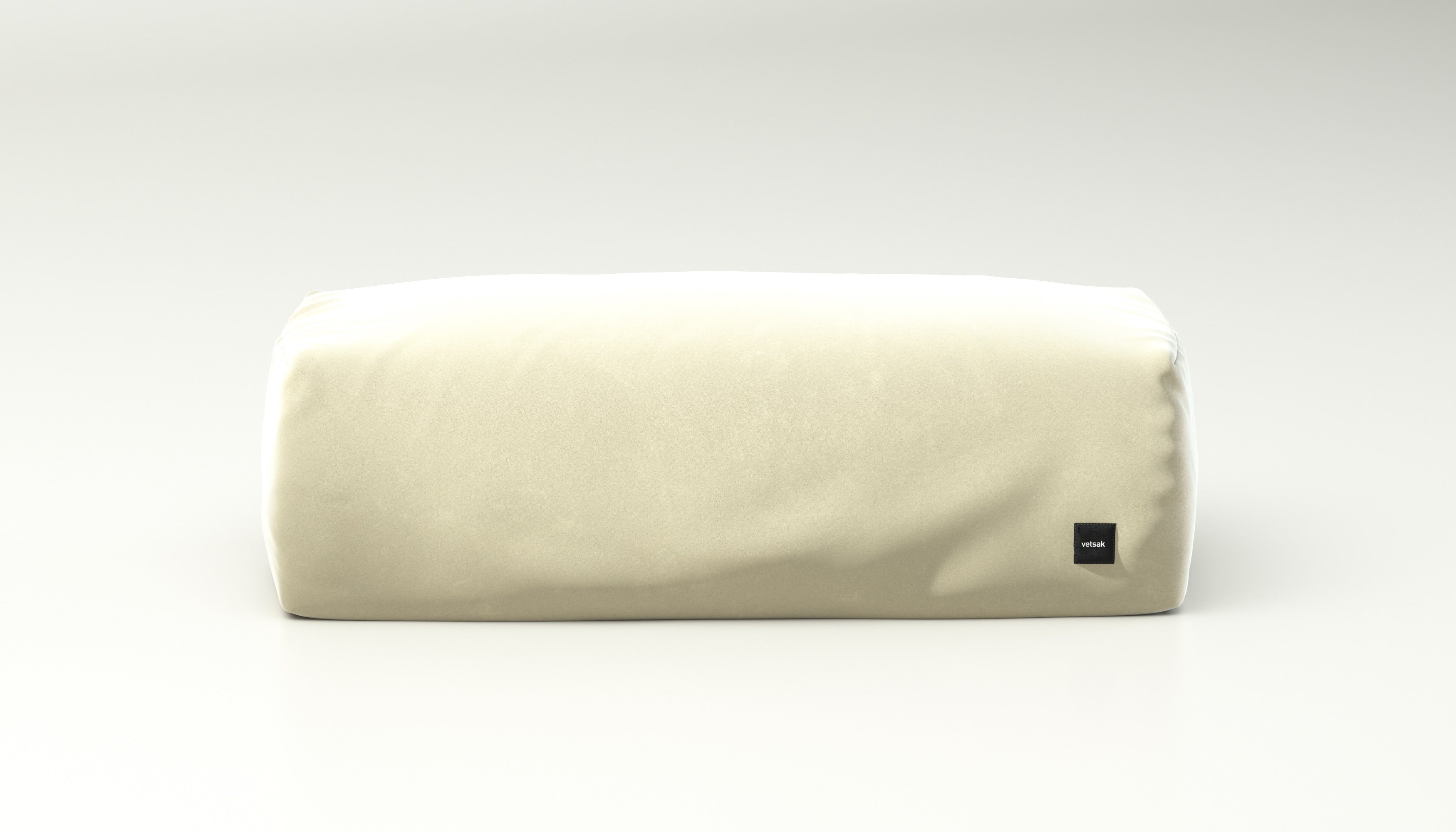Lounge Pillow in Suave Pearl – helles Wohlfühlkissen mit samtiger Oberfläche