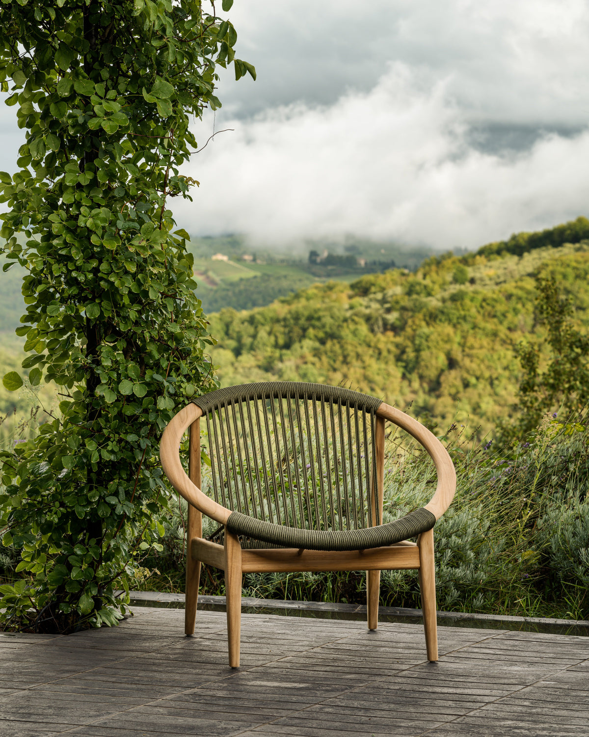 Vincent Sheppard FRIDA Garden Armchair as a Stand-Alone Piece in the Garden