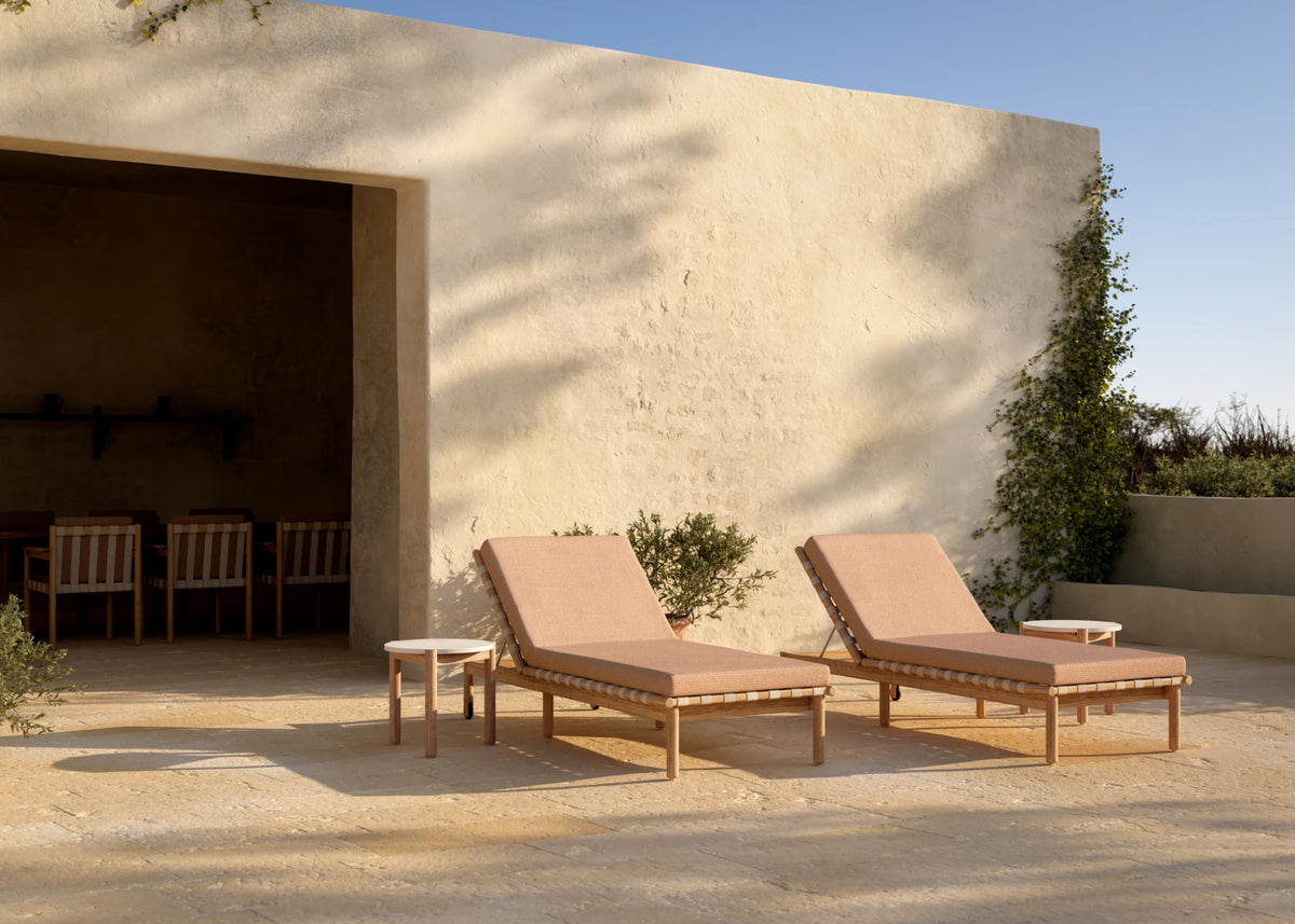 Vincent Sheppard ODA Sun Lounger with Outdoor Cushions in the Garden