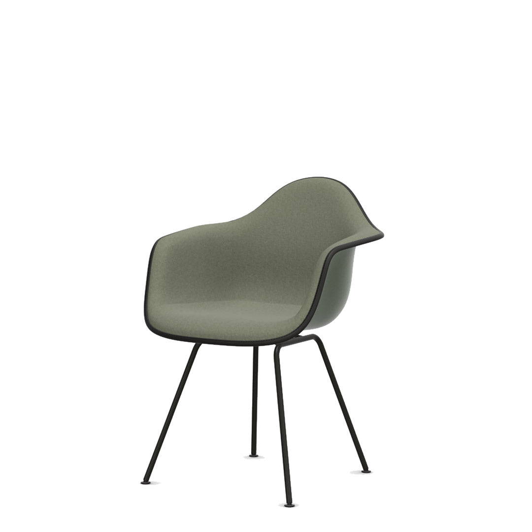 EXPO Vitra EAMES armchair