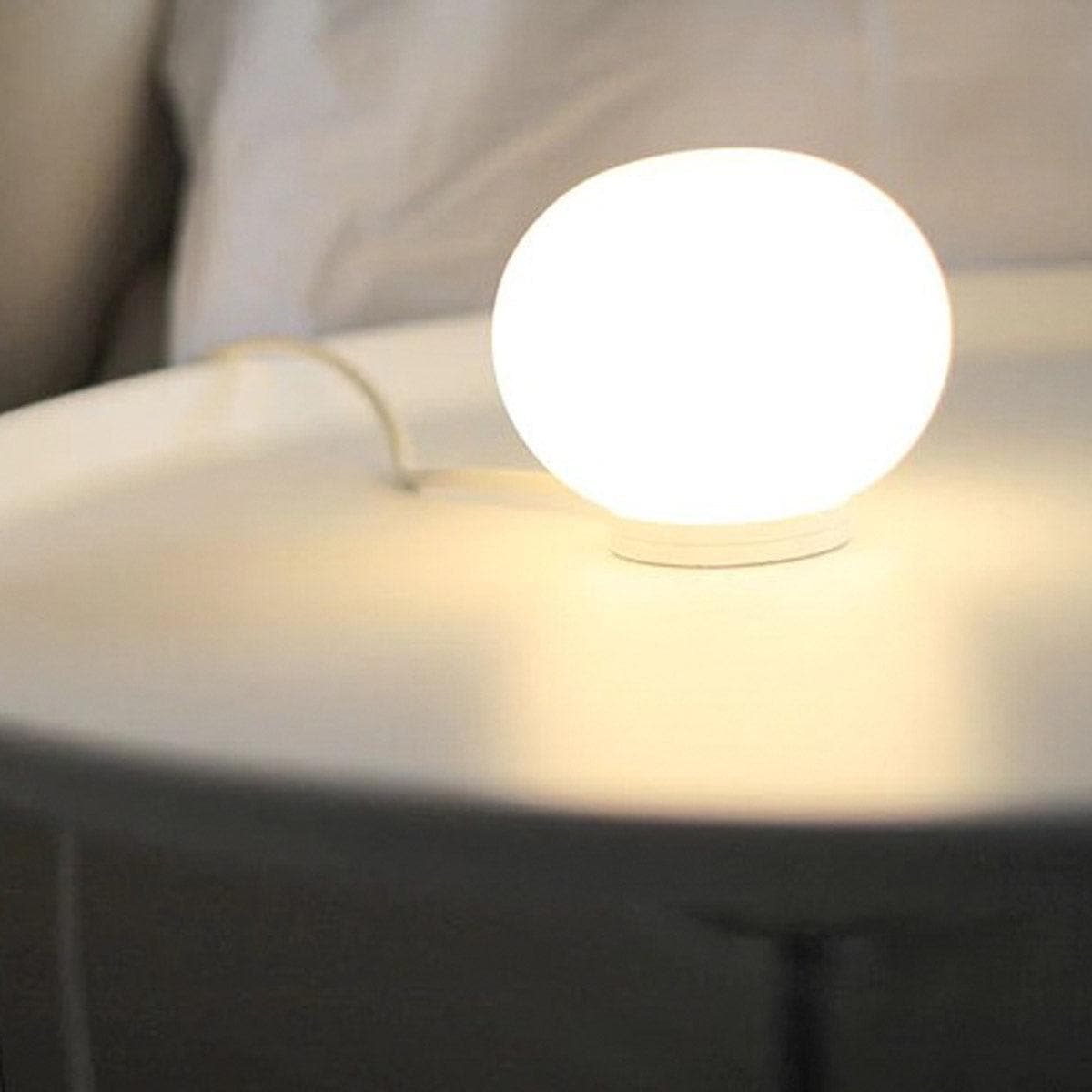 Flos MINI GLO-BALL Tischlampe - Original Homestories