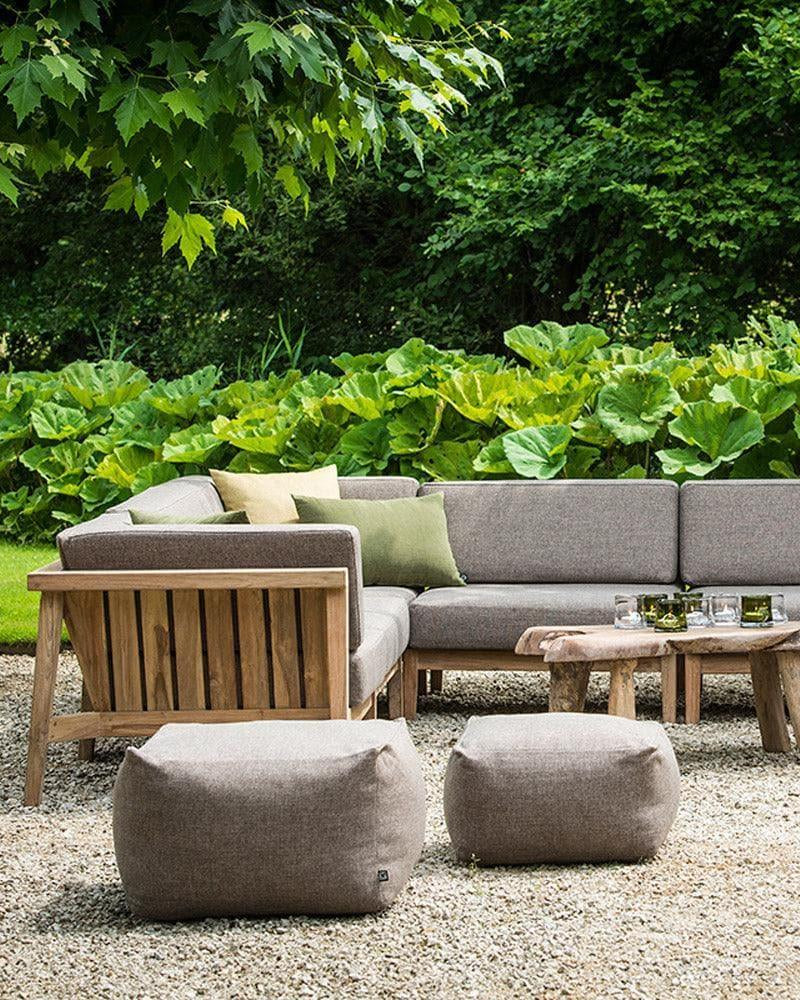 COPENHAGUE Sofa-Eckelement am Pool – gemütliche Ecklösung für exklusive Gartensofas mit hohem Komfort