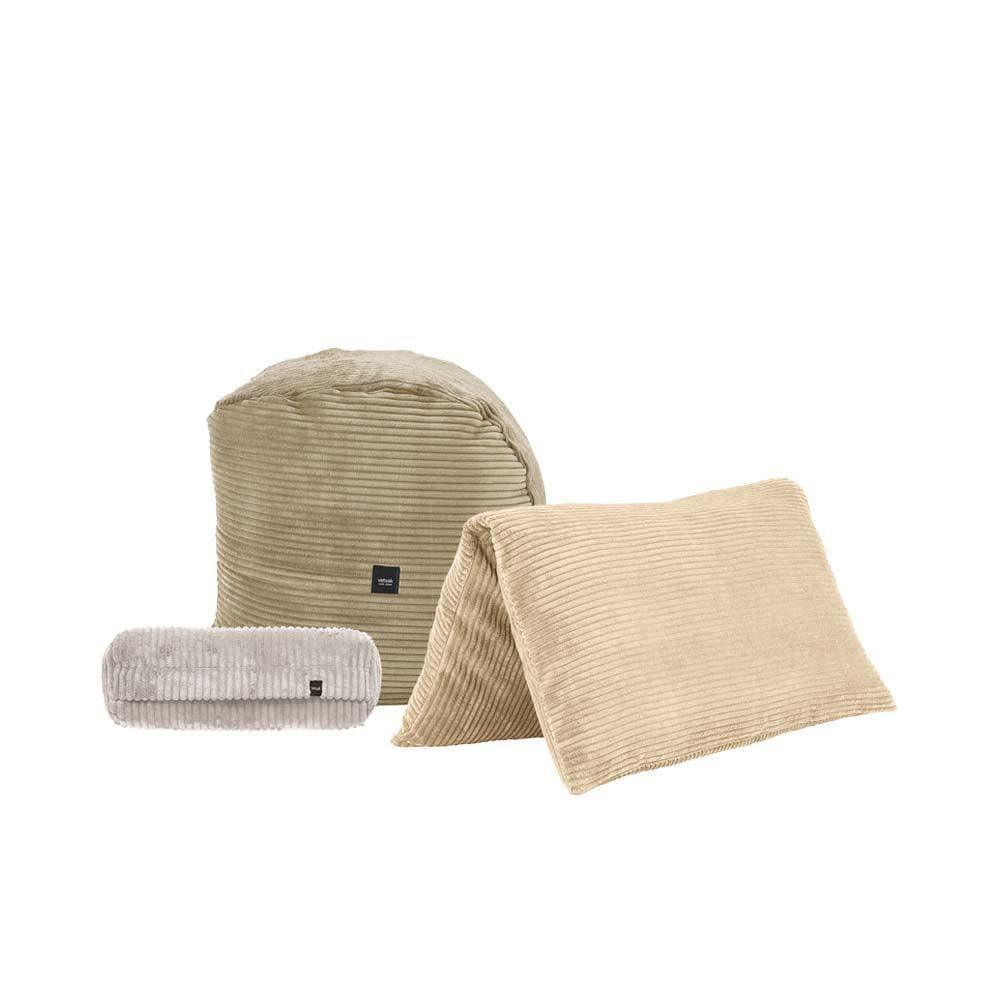 Verschiedene Vetsak PILLOW Kissen aus Cord velour für kreative Sofakombinationen